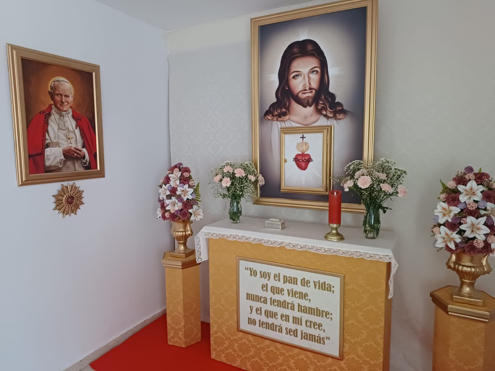 Capilla Propia y Sagrario